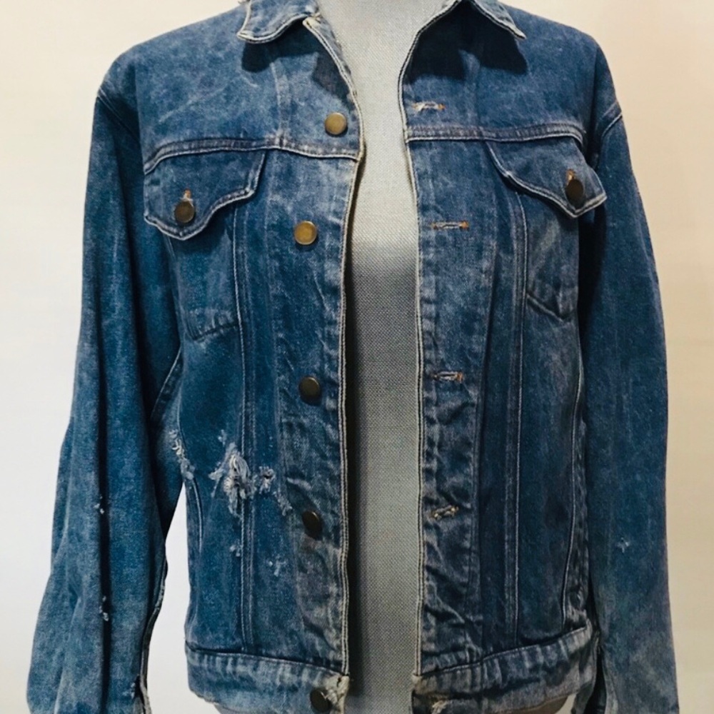 vintage 80’s men’s Expressions jean Jacket.
